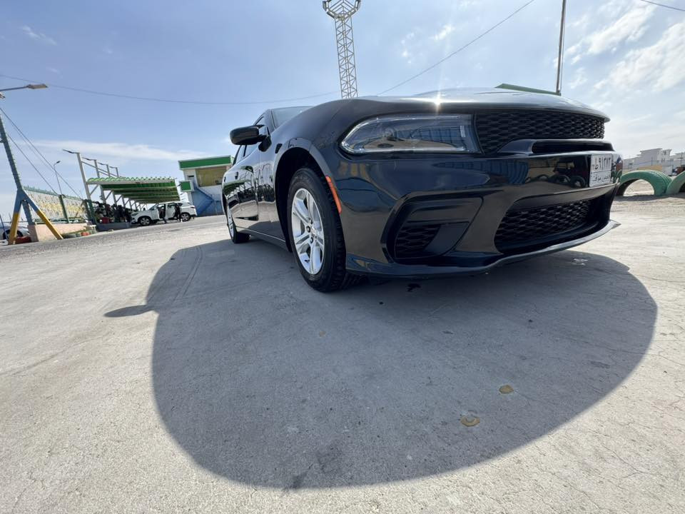 السلام عليكم جارجر 2023اصل
السياره فحص مؤقت بدون رقم

محرك 6سلندر مواصفات sxt تحدثت بنيد ودعاميات srt

حداديه ١٠٠/١٠٠

لايت اصلي مال 2023 ابو العدسه والباركود

شاشه حجم  كبير وكشن كهرباء وبقيه المواصفات معروفه

السياره داخله غرق بدون نسبه  وهنا بلعراق  بيها بنيد محدث وراس الشاصي بيه خصره كلش بسيطه  (فقط راس الشاصي) 

ملاحظه صور ضربتها بلعراق عندي 

وصلحتها  يم المندولاوي 

السياره كلش جديده وجاهزه  من كلشي 

السعر 220

مكاني البصرة

***********
