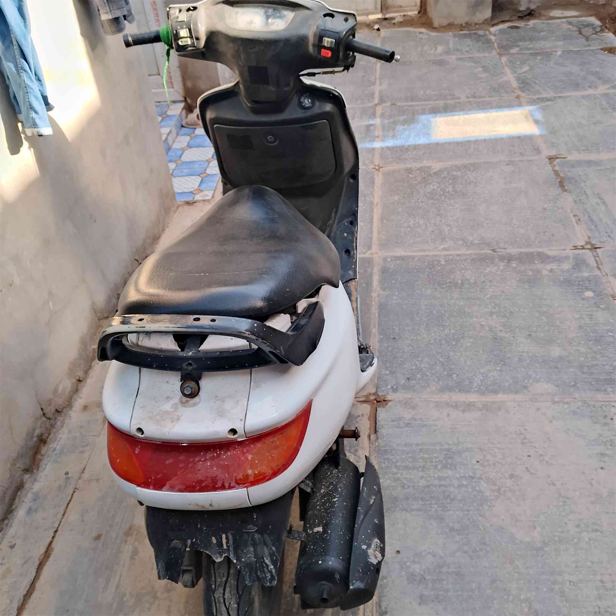 سلام عليكم دراجة فراشة لبيع نضيفة نهضتها فول سلف هندر 350 وبيها مجال دراجة حلوة مكان دوانية مركز موجود فيس وتساب هاذة رقمي ‏‪***********‬‏
