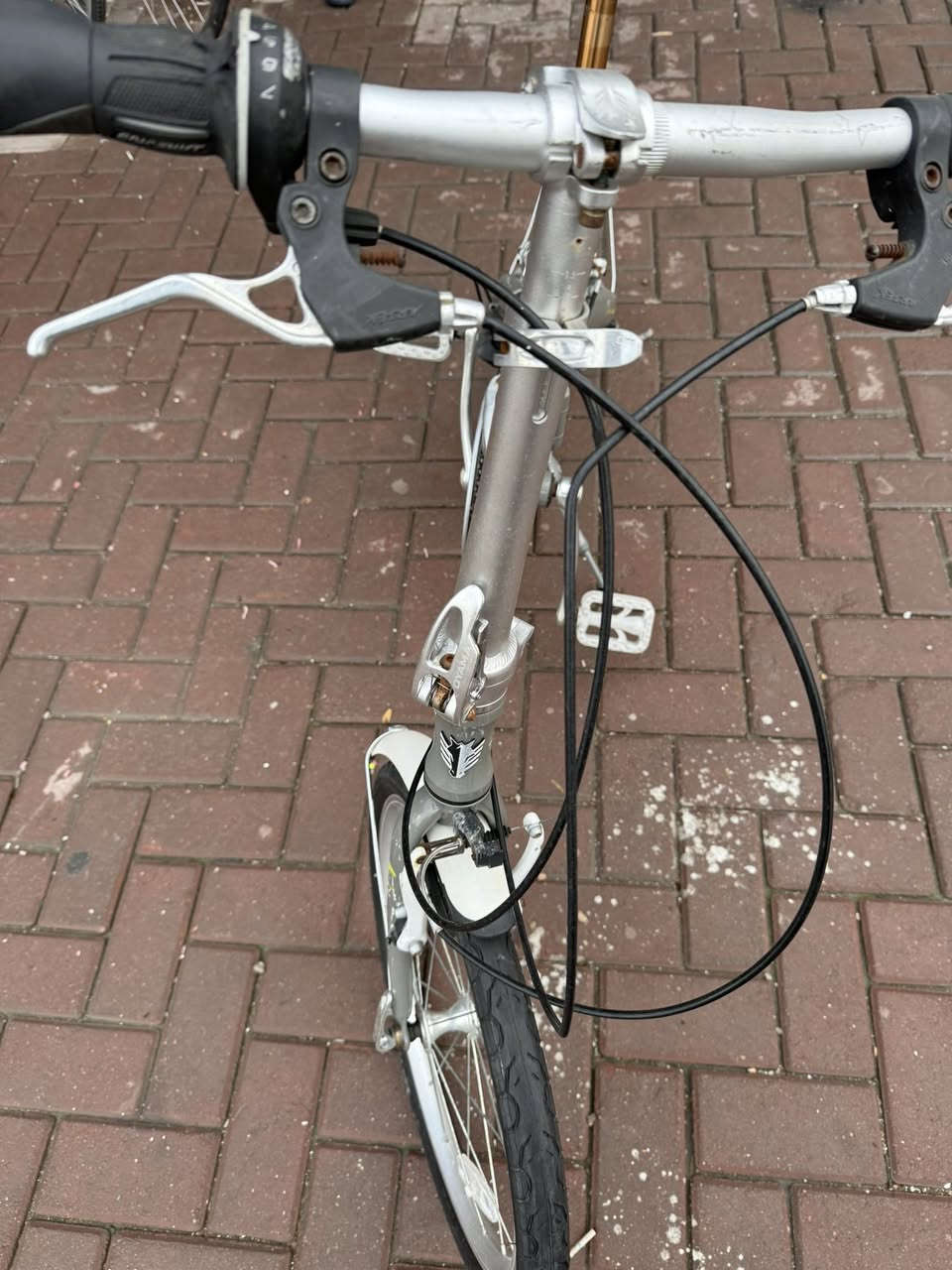 حجم 20 يطبك المنيوم  
بالة ياباني 
***********
عنوان المحل الحرية
