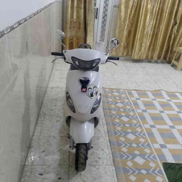 دراجة ماكس ياباني سرعة 90 مكينه بلاديه ما مفتوحة ابد ناعمه شلعه قويه كهرباء كوله شغال نكره سلف هندر اوراق بسمي الدراجة صار 3 اشهر من نازله رنبه على ايدي مكفوله السعر 360 بغداد الشعب رقمي ***********
