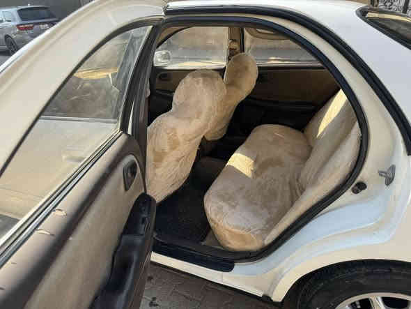 البيع مكفول من كلشي بس صبغ عام بسمي سعر ٥٨ باقي تفاصيل ***********
