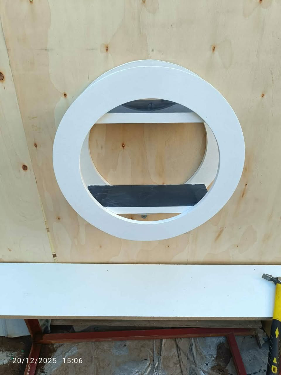 رفوف خشب صاج  و Mdf..كل رف له سعر..
ارسلي الصورة وانطيك السعر.... مع وجود توصيل داخل وخارج الحلة


**إذا كنت صاحب هذا الإعلان وتريد حذفه لأي سبب، رجاءا أرسل رسالة إلى الدعم الفني**