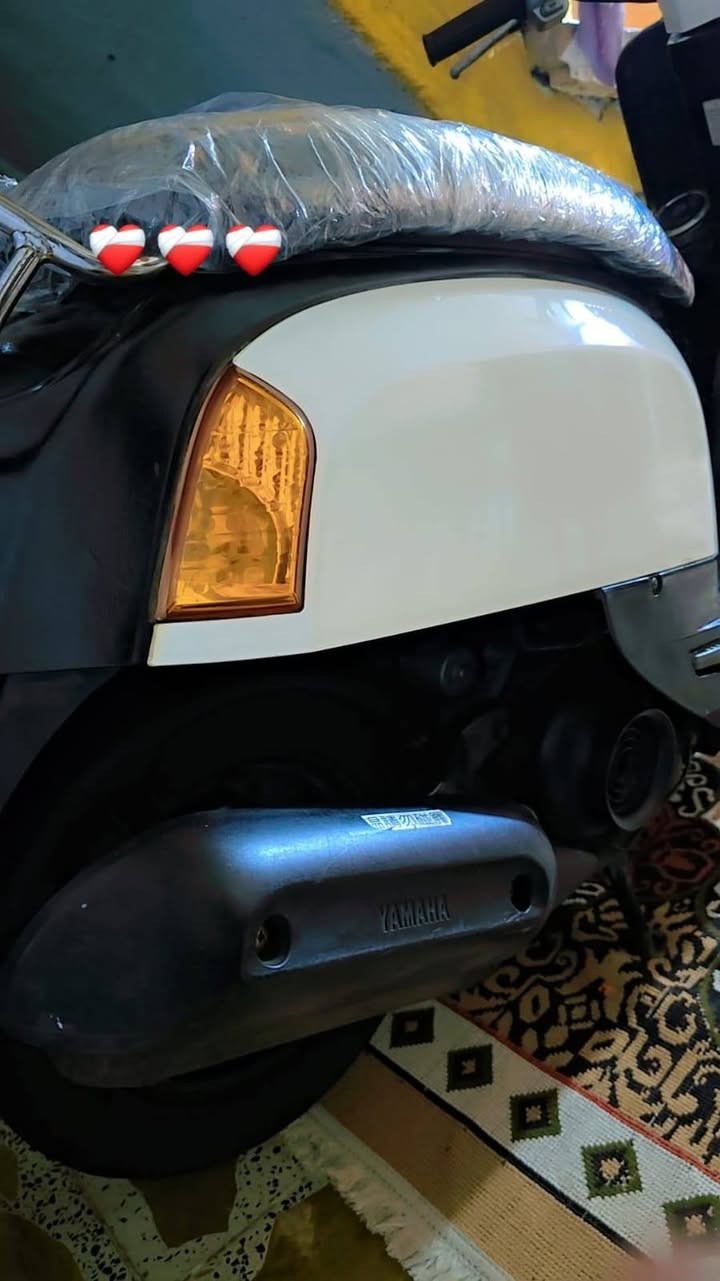 سلام عليكم 
خوان دراجة نضيفة صارلهة سبوع من طالعة من وكالة شلعة ومعدل كهربائيات كلهن شغالات 
زلغ مابيهة اوراق اصولية 
نضافة كدامك 
سعر 1050
مكاني حي المعلمين الجديد 
الموشراي لايكسر بل سعر رجاا
متواجد فيس 
وتصال علا رقمي
***********
