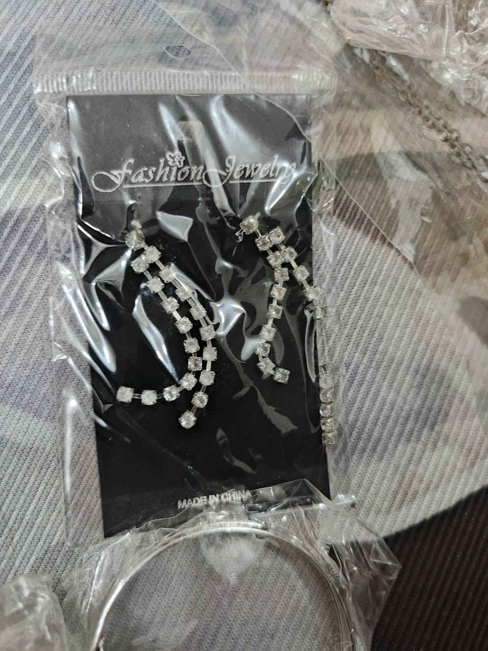 شلعه اكسسوارت 
٢٥الف وتوصيل مجاني ٨٠قطعه


**إذا كنت صاحب هذا الإعلان وتريد حذفه لأي سبب، رجاءا أرسل رسالة إلى الدعم الفني**