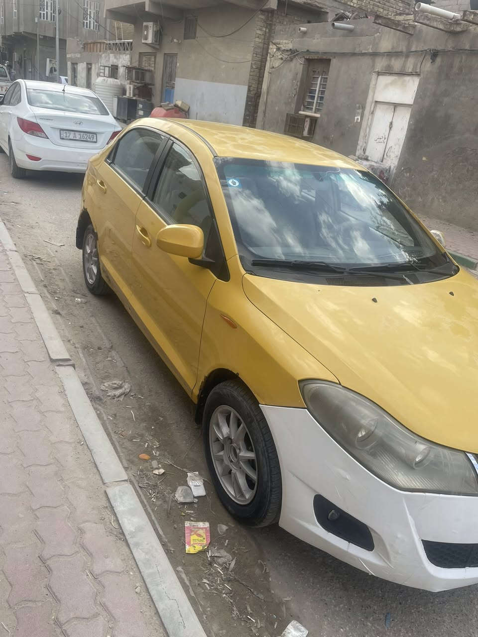 السلام عليكم ورحمة الله وبركاته
سياره شيري فلاوين للبيع مصفره هيئة وغرامه سياره مكفوله من صبغ والمعجون بس بيها هاي خيسات حداديه زينه مك ينه خيط بخار بيها السعر ٢٧ وبيها مجال مدار ثاني يوم الاستفسار عل رقم تالي ‭٠٧٨٢ ٤٤٣ ٩٥٧٧‬ اخوان اني مكلف بنشر
