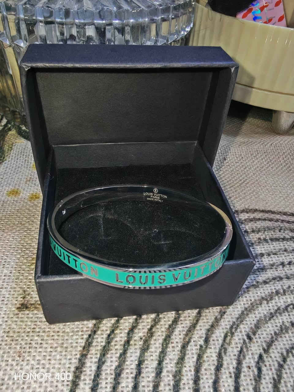 سوار ماركه لويس فيت؛ ون اصلي ايطالي مختوم


**إذا كنت صاحب هذا الإعلان وتريد حذفه لأي سبب، رجاءا أرسل رسالة إلى الدعم الفني**