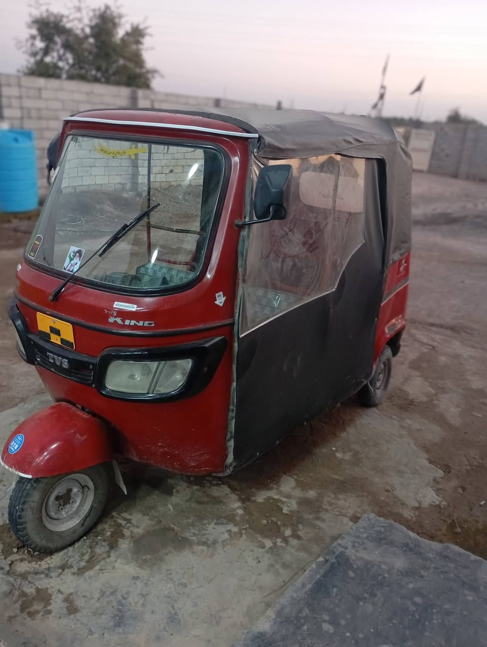 تكتك للبيع TVS. موديل 18اوراق كامله بغداد لمعامل السعر 2600وبيهه مجال ‏
‏‪0773 173 2598‬‏
