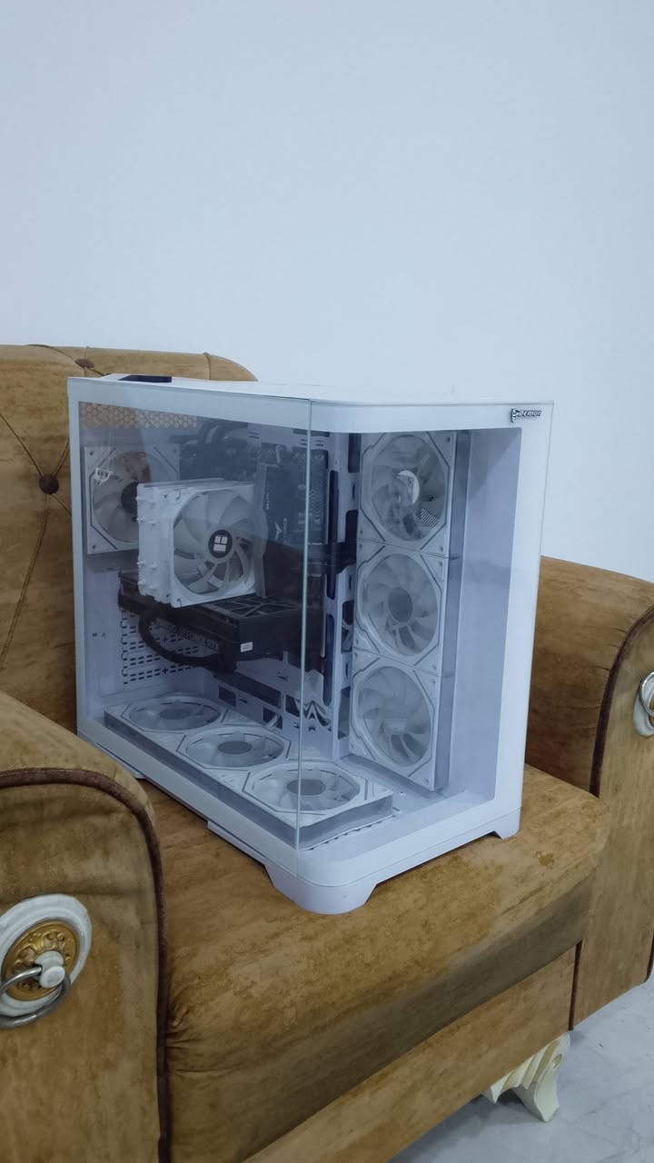 سيت اب كامل لل بيع
الموصافات 
المعالج R5 5500
ماذر بورد ASUS B450 PRIME
رامات 16 كيكا DDR 5 ارجبي 
مساحة التخزين 1T
مبرد هوائي ماركه قوية
الكيس من  DEMON 7 FAN لون ابيض مميز
POR 750 
كارت الشاشة RTX 5060 INNO3D يدعم الذكاء الاصطناعي 
تجميعه تحفة بمعنى الكلمة 
التجميه اشتغلت أسبوع فقط ونتركت ابيع وياها شاشه 180 هيرتز 
وسماعه هايبر اكس
ماوس وا كيبورد
لل تواصل ***********
