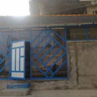 عندي هاي الغرفه مال سندويش للبيع جام خانه وياه كامله تقريبن الجداري ١٢...