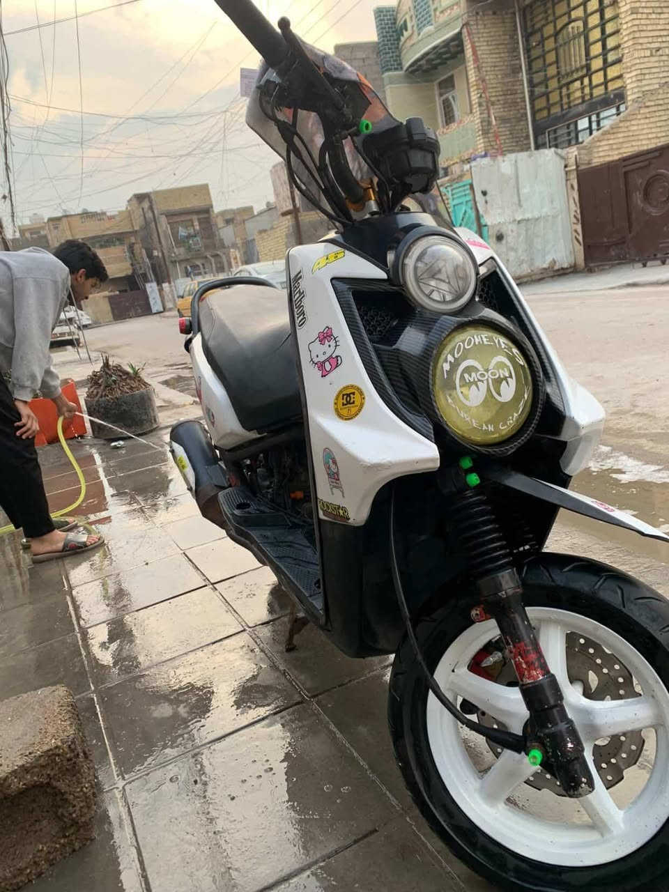 السلام عليكم سكنس جبلي خير من الله بوشه ٥٨ صالنصه صجميه قبضات رياضي تاير خلفي جلاتين قبق عنبار رياضي  يدات ابريك رياضي  بكلايت رياضي  جاملغ امامي رياضي وبيه تزويد خارجي شوفت عينك كهربائيات كله شغاله  نكره سلف اباي وقت
مكاني البياع تقاطع درويش 
السعر ٨٥٠وبيه مجال للشراي  
***********
