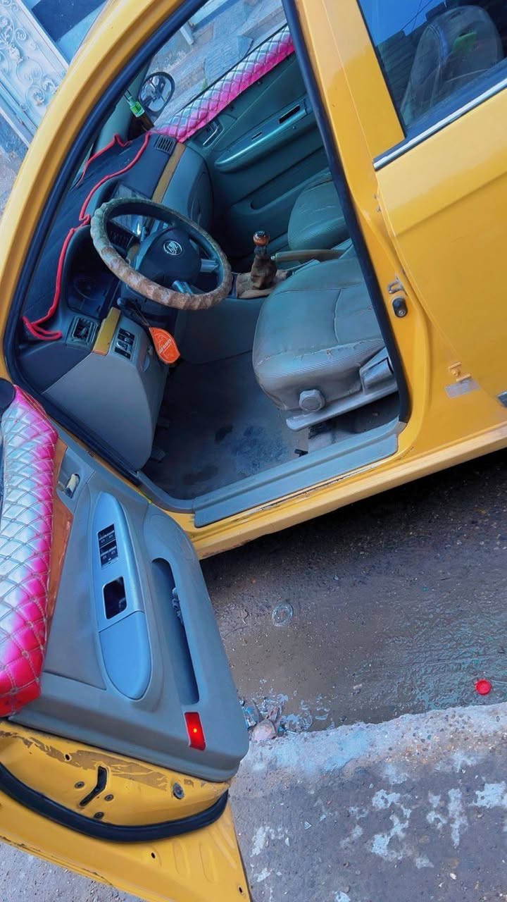 سلام عليكم ليفان موديل 2011 نضيفه رقم انكليزي مكينه وكير طك فلين بلجيس شديتهن تايرات انضاف صدر نص عمر تبريد نقص غاز فقط شاشه كامره سستم صوت كهربائيات كله شغاله السعر 38 وبيه مجال مكاني الامين ***********
