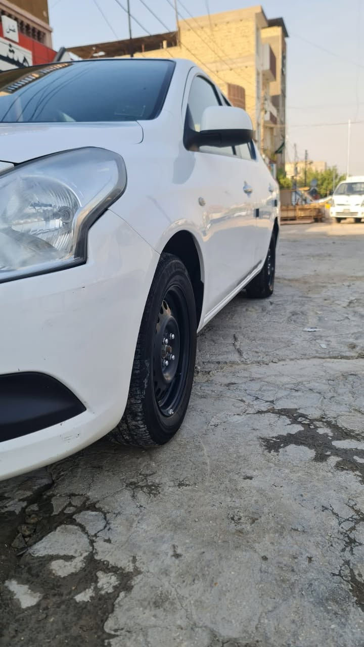 صني هندي2021بليته زركه
ماشيه116,000

بيها جاملغين اماميات بارد قليل

و باب عكس السايق بارد شبر

السياره مكفوله من الصبغ و فتح

شاصي لغد مكفول

كير مكينه مكفول

السعر 112 وبيهه مجال  

بغداد وره سيطره الشعب 

***********
