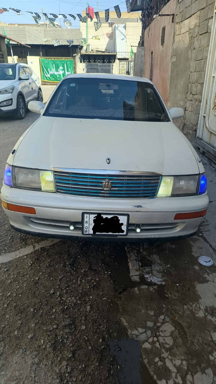 بطه موديل92 لون لؤلؤي مكفوله من النقل ولكص محرك وكير كفاله سنويه  29 رقم بصرة انكليزي باسمي السياره الشكل نفس ماموجود بصوره مكان السياره بصره معقل السعر 52 . الرقم *********** Singapore
