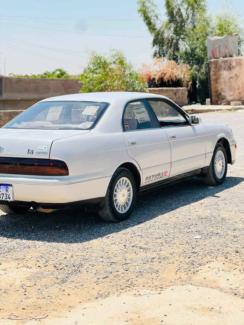 السلام عليكم سياره بطه للبيع موديل 1992 متصل محرك كير 2500 شرط تبريد ثلج صدر تايرات كلو نضيف رقم نينوى دولي سنويه و هزه جديده بيها مكانين صبغ فقط بدون ضرر شرط السياره بلاديه و نضيفه السعر 52 وبيها مجال
اتصال ***********
