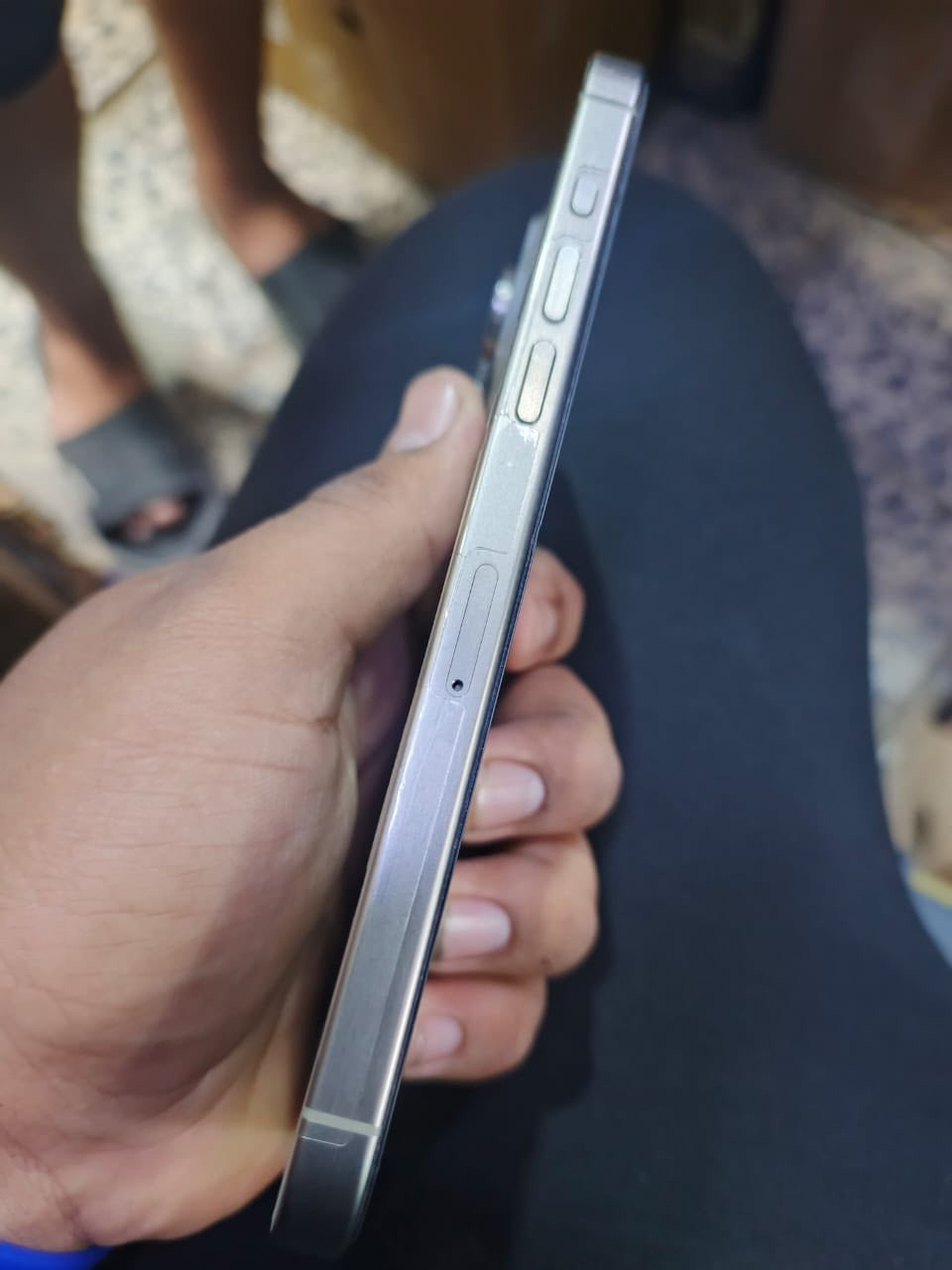 السلام عليكم ١٥برو ماكس ذاكره ٢٥٦بطاريه 89 مكفول لا تصليح ولا مفتوح الجهاز سعر ١٠٥٠بي مجال رقمي ***********مكاني بغداد
