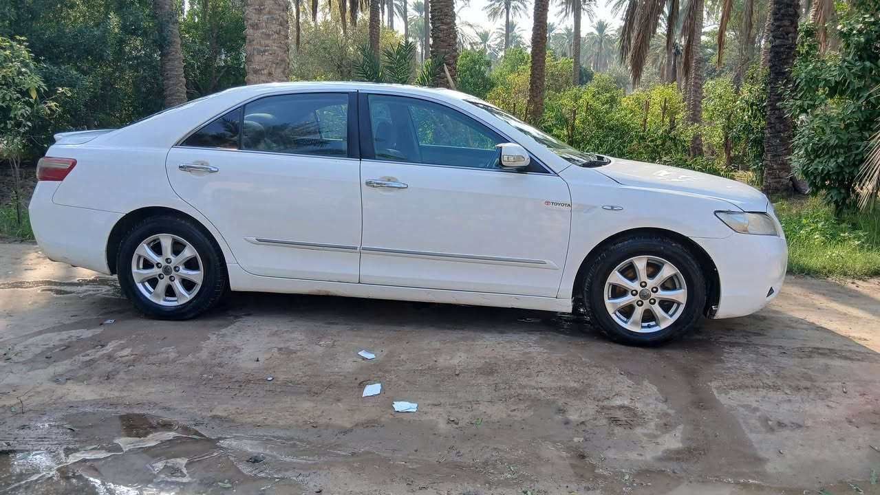 كامري 2009 خليجي فول
السيارة كلش نظيفة وجاهزة 
صبغ قليل في الجاملغ الامامي 
بابل السعر. 120 
***********
