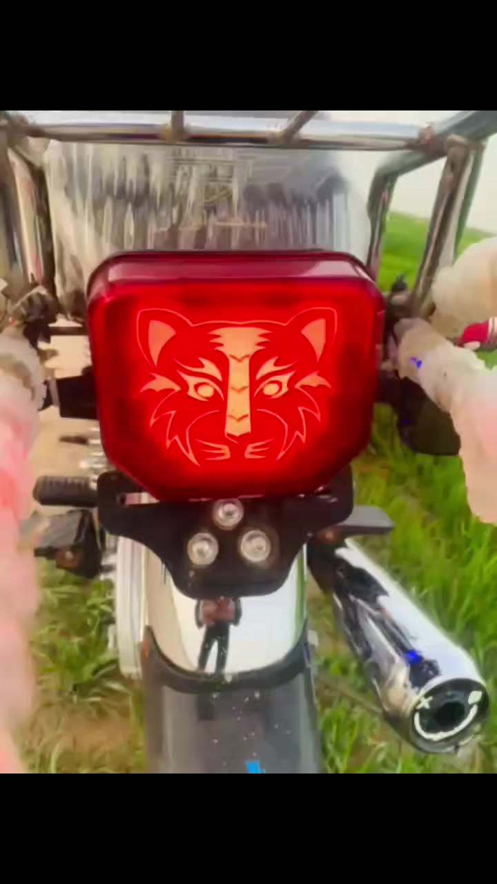 السلام عليكم موطور للبيع او مراوس حسب القناعه  2020 ابو النمر جديد شرط فول نشاط مامفتوح ابو الختومات وياله جدد تواير جدد ماناقصو برقي كهربايات شقاله الستفسار علا هاذه الرقم *********** مو شراي لاتراسني
