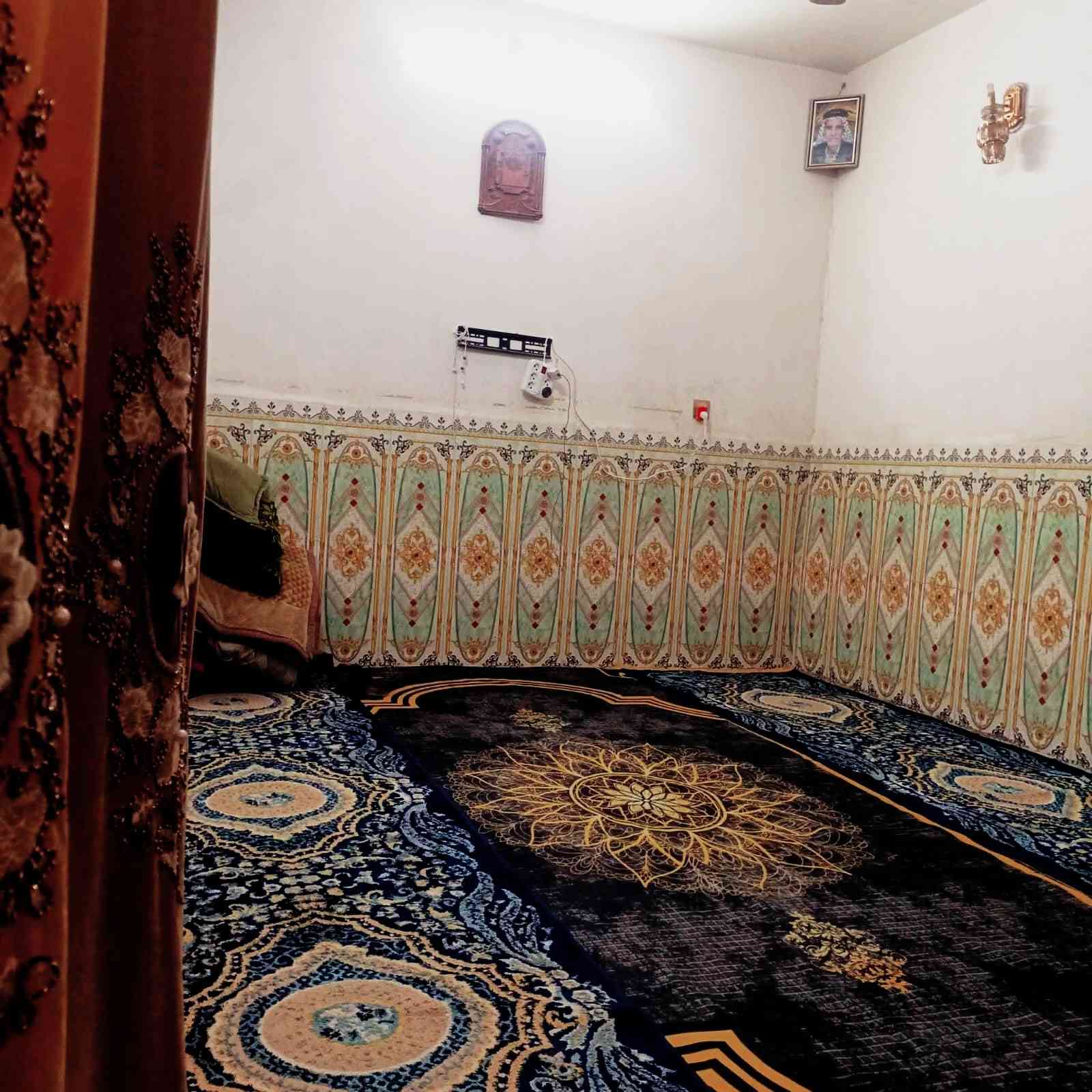 للبيع بيت100م غرفتين شارع جامعة الكفيل سعر 62 عكادة بيع مستعجل ***********
