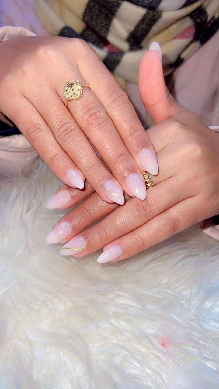 هلو بنات كلبي حبيباتي اكرلك جل اكستيشن سترونك جلش قدم جلش ايد سعر 25الف مكاني خلف محافظه رقمي ***********حفافه وجه تنظيف بشره اسبوعي تنظيف قدم موجود تدللون حبيباتي ماكيره اسو
