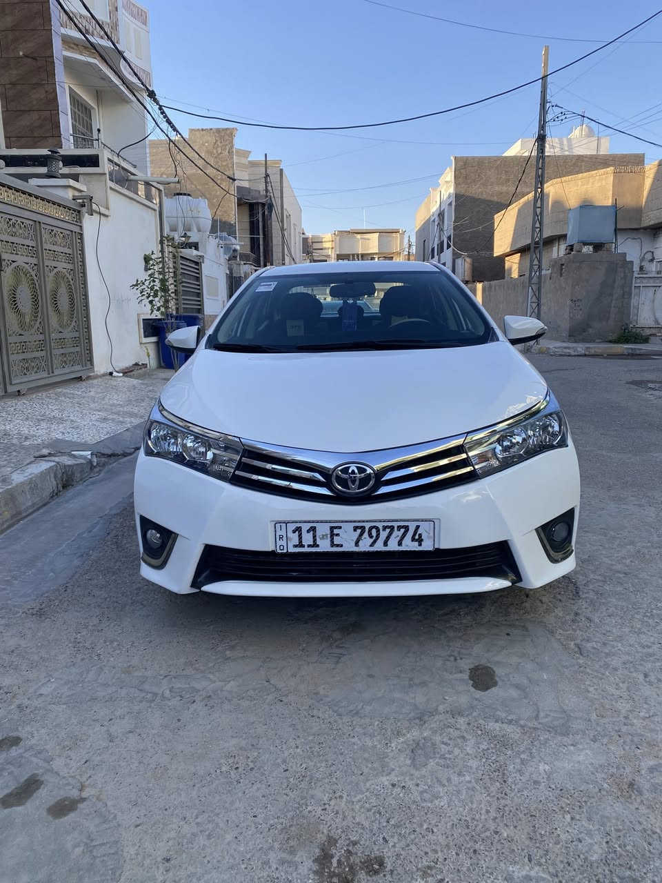 تحية طيبة الى جميع اخواني الاعظاء المحترمين افتح الفيديو علمود تعرف التفاصيل للبيع كورلا موديل 2015 خليجي رقم بغداد انكليزي سنويه جديده هزه جديده تخم تاير جديد صدر امامي خلفي جديد السياره جاهزه من كلشي برغي مابيها نقص بيها رش قطعتين بدون اي داخل بدون معجون السعر 129 مكاني الانبار فلوجه للاستفسار 
***********
***********
