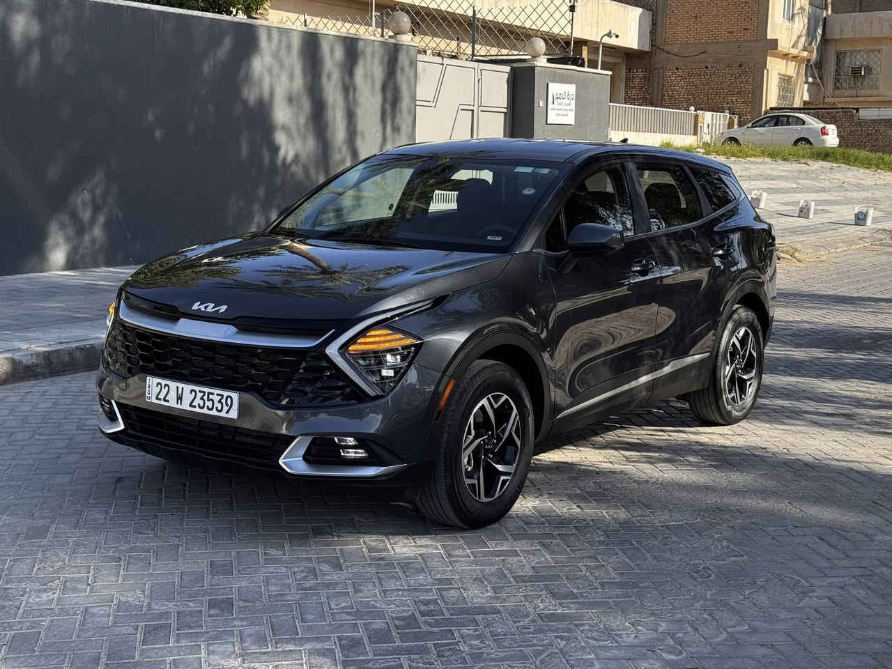 السلام عليكم سبورتج شكل جديد موديل 2024 محرك 2500 مواصفات السياره نص مواصفات سياره بدون صبغ فقط بارد بيه بدون دواخل صور حادث بلمشنور سياره رقم اربيل تريد تحويل او وكاله مكان سياره الكاظميه شارع اكد الاتصال ***********
