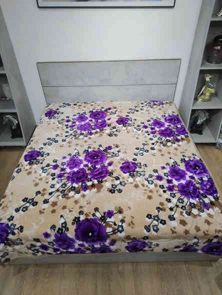 بطانيات حفر درجة أولى ثقيل طبقه وحده نفرين🌹❤️💕🤔 اسعار مناسبه جدا الاستفسار مراسلتنا عبر الواتساب *********** العنوان الديوانيه الجمهوري الشرقي مقابل ملعب الاتفاق *********** الفرع مقابل باب الملعب
