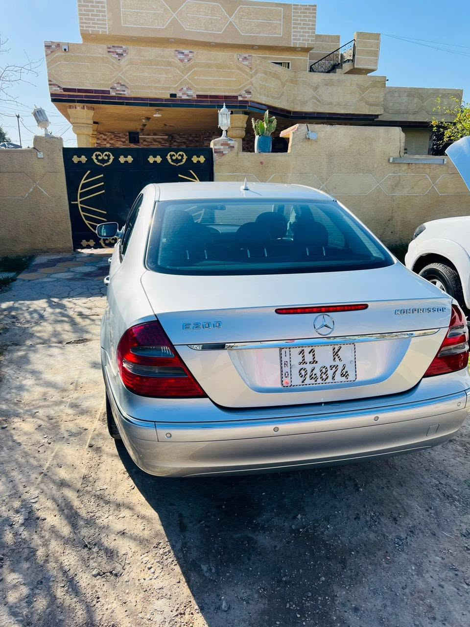 يالله سلام عليكم
للبيع او مراوس 
سعر 128$ بيه مجال للشراي مرسيدسw210 //ام عيون مكينه 4 القوي والمرغوب  موديل 2007 فول موصفات افنكارد مكينه 4 كير صدر تبريد مكفول تبريد ثلج سياره جاهزه من كل نواحي تخم تاير قبل سبوع دهن فلاتر ادامه عليها رقم بغداد (11)  جديد هزه سنويه جدد تحويل مباشر مكفوله من ضرر ومن تبدي ((((وارد الماني شركة ماشيه 210حقيقي )))موس سياره كلش جديده كشنات جلد كهرباء تجاوي كهرباء خزن ميموري مري شفط اشاير شاشه بلوتوث سياره حلوه
 مكاني بغداد التاجيات ومتواجد بل غزالية
رقمي  ***********//////////////***********
