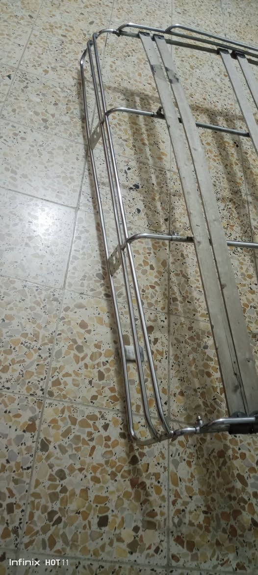 سلام عليكم سيبايه البيع السيبايه نضيفه الهاتف ***********
