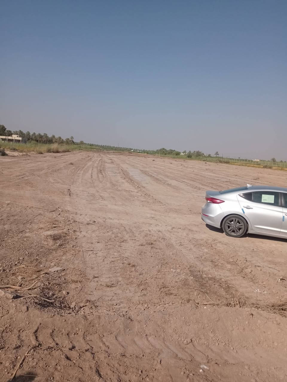 السلام عليكم

للبيع أرض مساحه 4دونم سند 25 الأرض متروكه الكهرباء واسأله وشارع تبعد عنه 600م له حصه مائيه  سعر الدونم 7وبيه مجال  المكان صويره /منطقه البغداديه /***********
