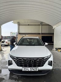 هونداي توسان ٢٠٢٤ السيارة بيه رصعه مسحوبه بل جاملغ الخلفي بارد بس   ال...