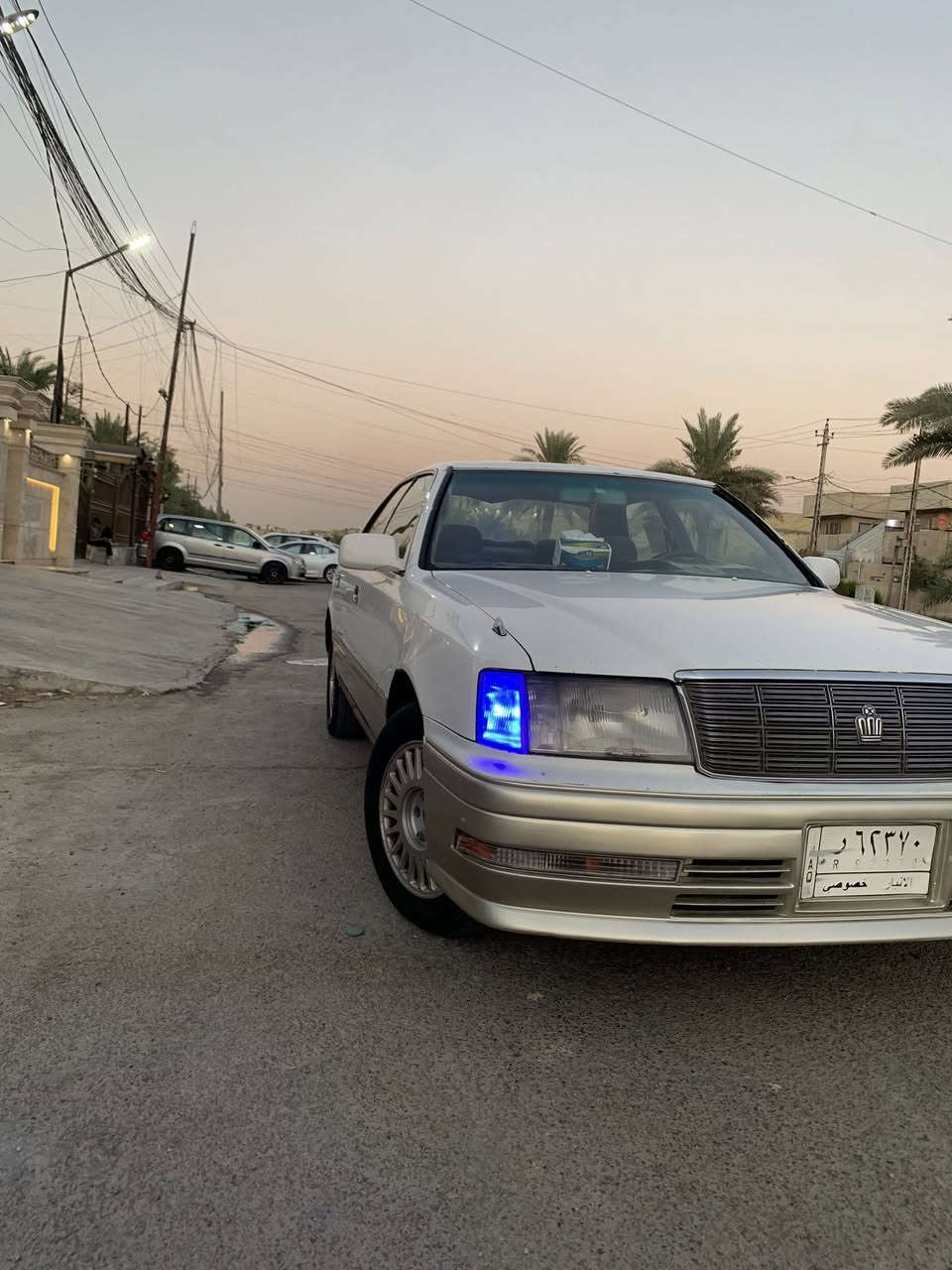 سلام علكم  راس ثور فلات    ثنين ونص ديلكو  مكينه وكير   خير من الله      سياره خير من الله  مكفوله من لكص وضربه وصبغ  سياره بسمي تحويل ثاني يوم صدر مامي أجيد صدر خلفي  رايدله شغل   ولباقي شوفت لعين رقم إلا نبار  مكاني بغداد ***********   هاذسعر 84 وبيها مجال  شي بصيط
