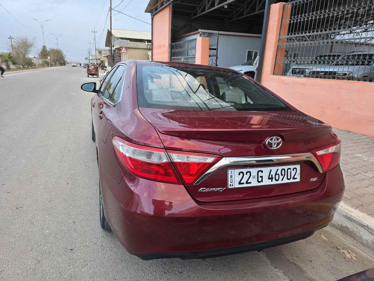 كامريse 2016 بسعر مناسب جدا.. 128ورقه$$بيها مجال
ضرر السياره اربع قطع بدون دواخل والسونار مرفق مع الصور
ررقم اربيل رقم وسنويه وهزه جديد شرط التحويل
گير محرك بلادي شرط. مامفتوح صدر تخم تاير سياره جاهزه
مكان السيارة في داخل ناحيه الزاب 
للاتصال ***********
