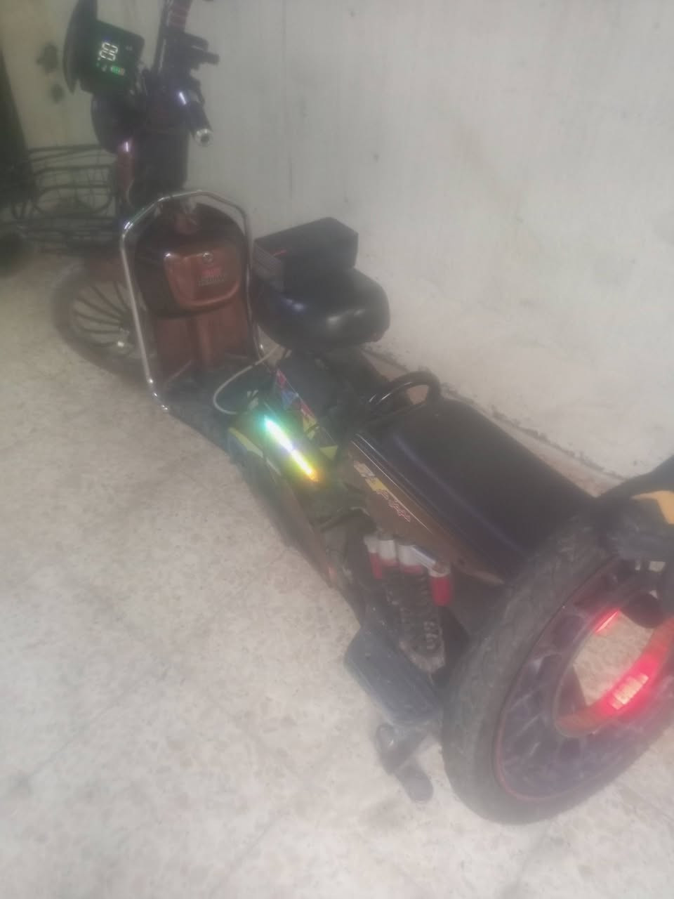 دراجه شحن كامله سعر 350 بها مجال*********** واتساب
