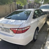 كامري ٢٠١٧ SE كلين    غرفة ملكي رصاصي  استخدام شخصي   بأسمي   جاهزة  ....