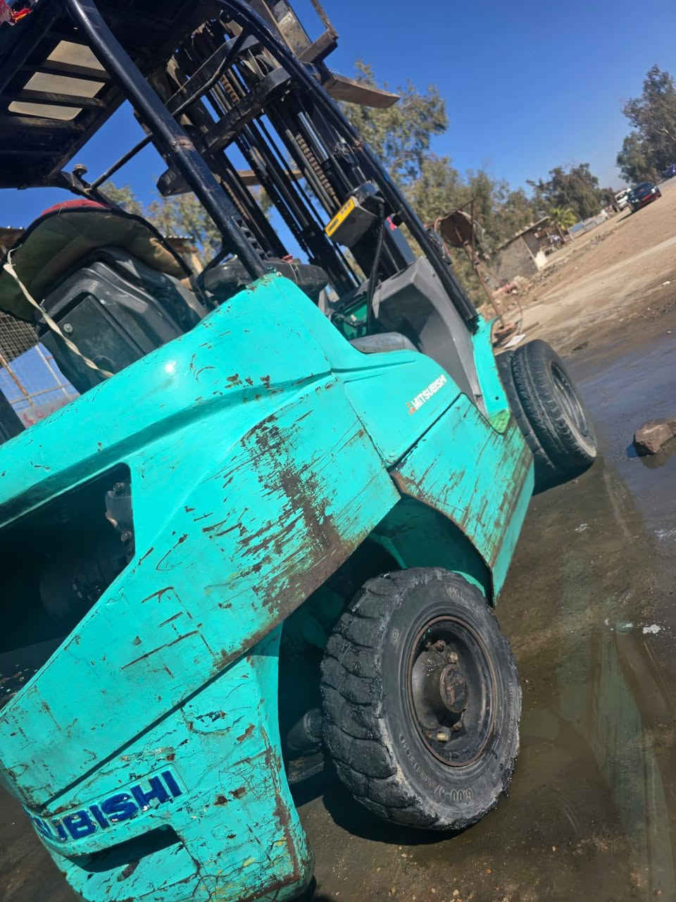 السعر اتصل *********** جاهزه للشغل اوتماتيك ٢ ونص طن
