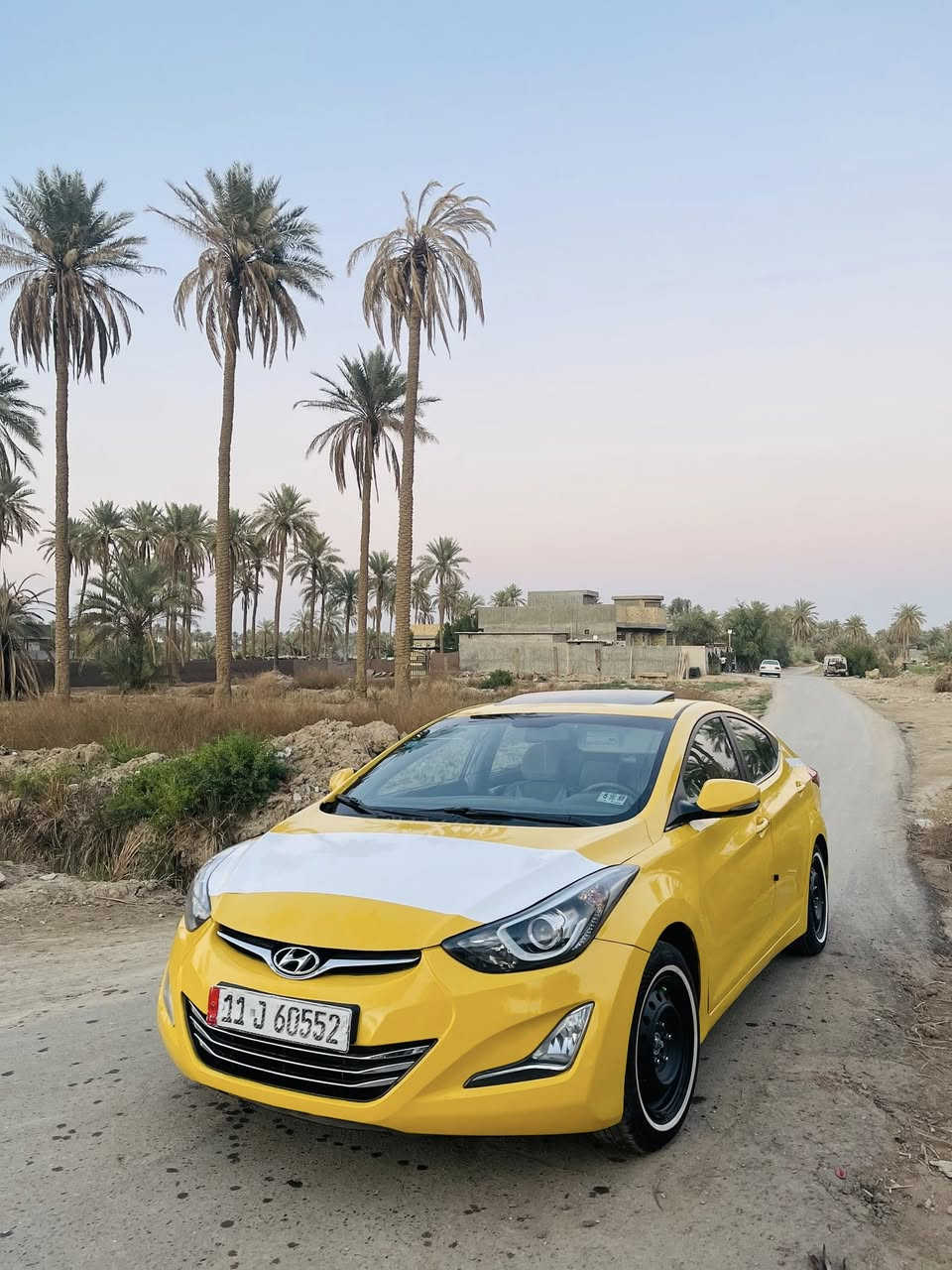 سلام عليكم لنترا موديل 2016امريكي حادثه جاملغ وبنيد مكينه 1800دوش فول واحد ع واحد مكينه كير تبريد حداديه تخم تاير كله جديد مكاني بابل لسعر 102وبيه مجال قليل 
***********
