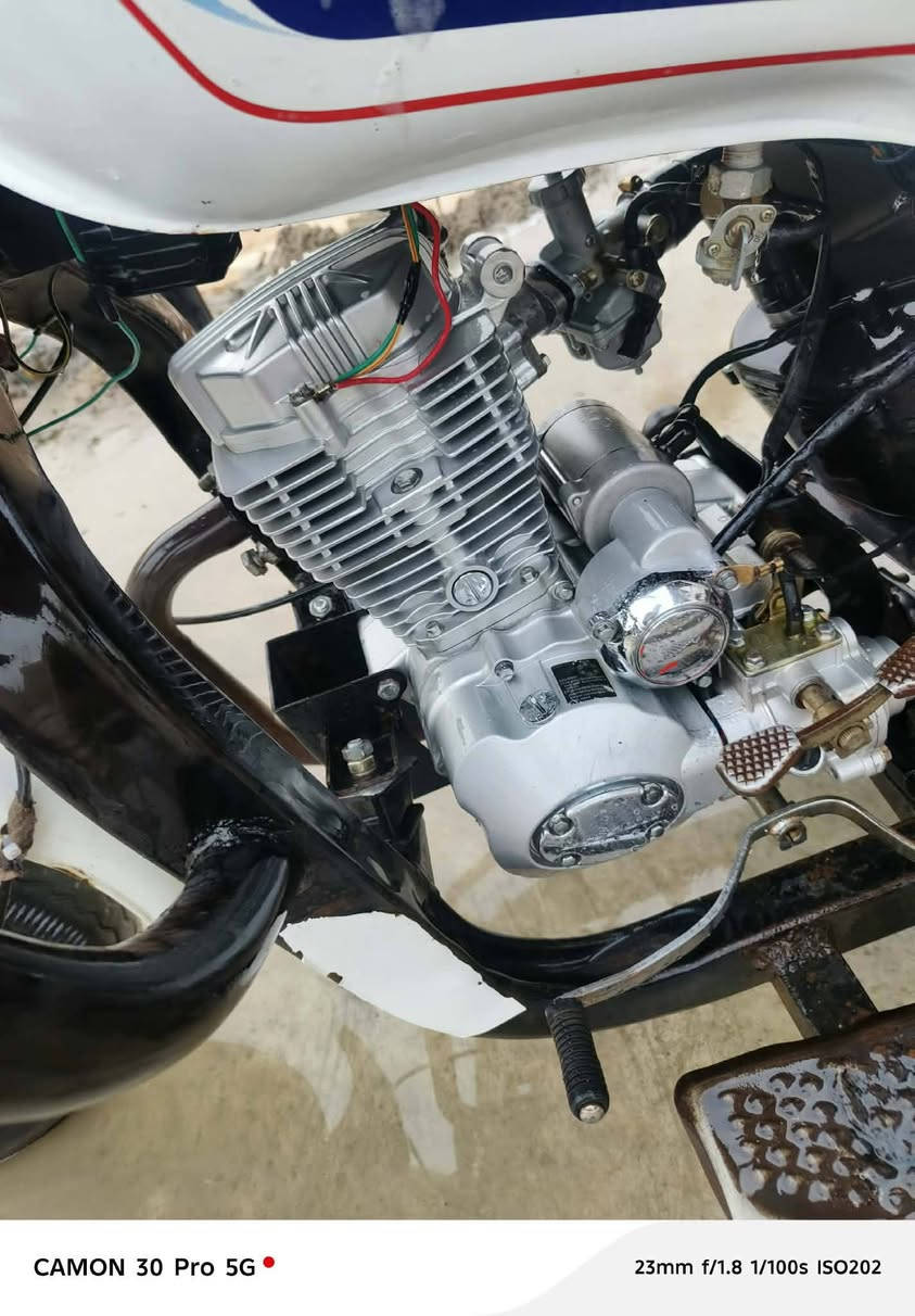 ستوته موديل 2015 تعمير 2024نضيف مثل ماموضح بالصورالسعر خاص *********** المكان ناصريه سديناويه وهاذه رقم راعيه وال ستوته مرقمه وسنويه كامله مداور ثاني يوم
