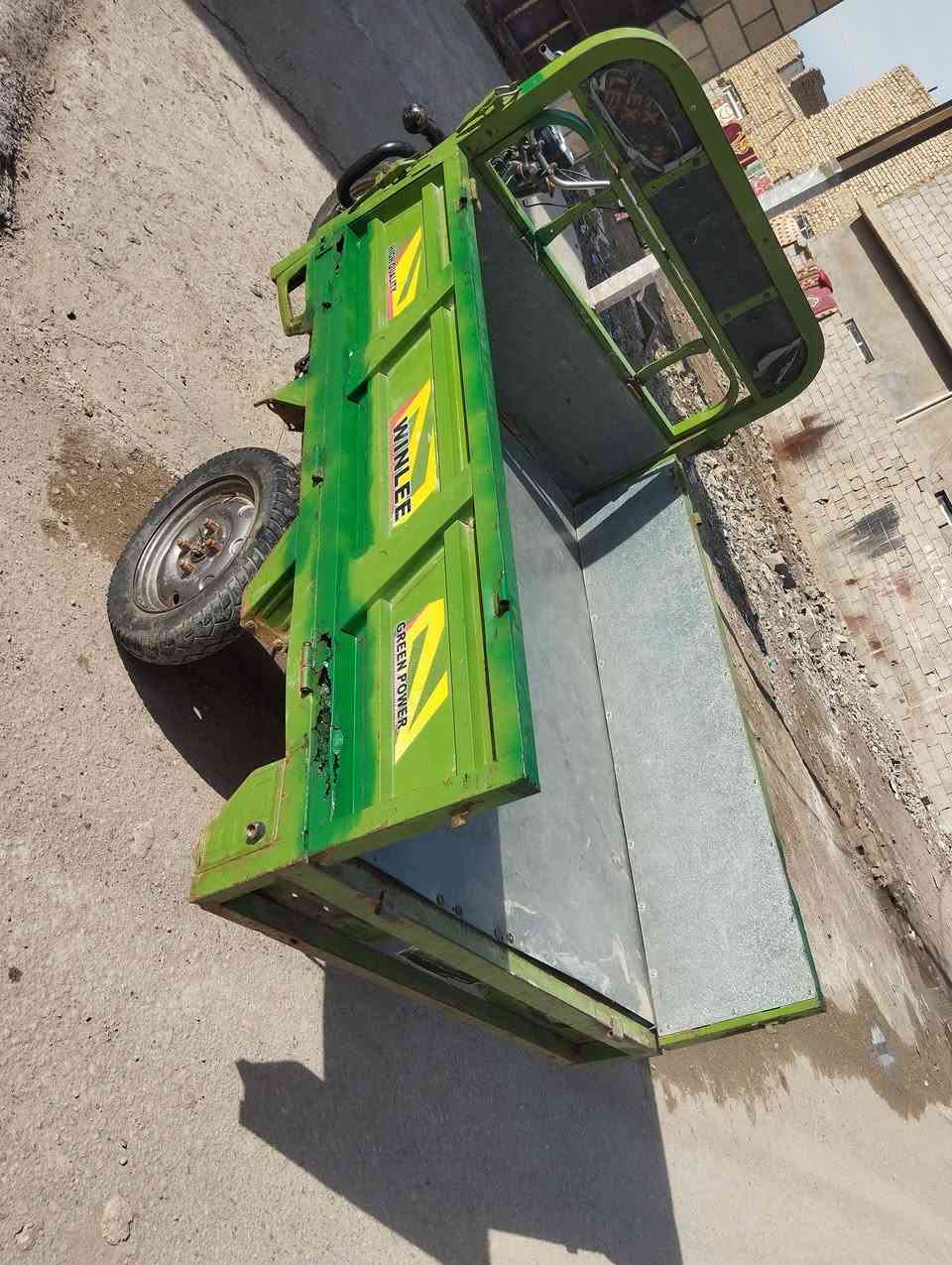 ستوتة شحن للبيع شغالة بطاريات نص عمر السعر550مكاني ابي غريب ***********واتساب
