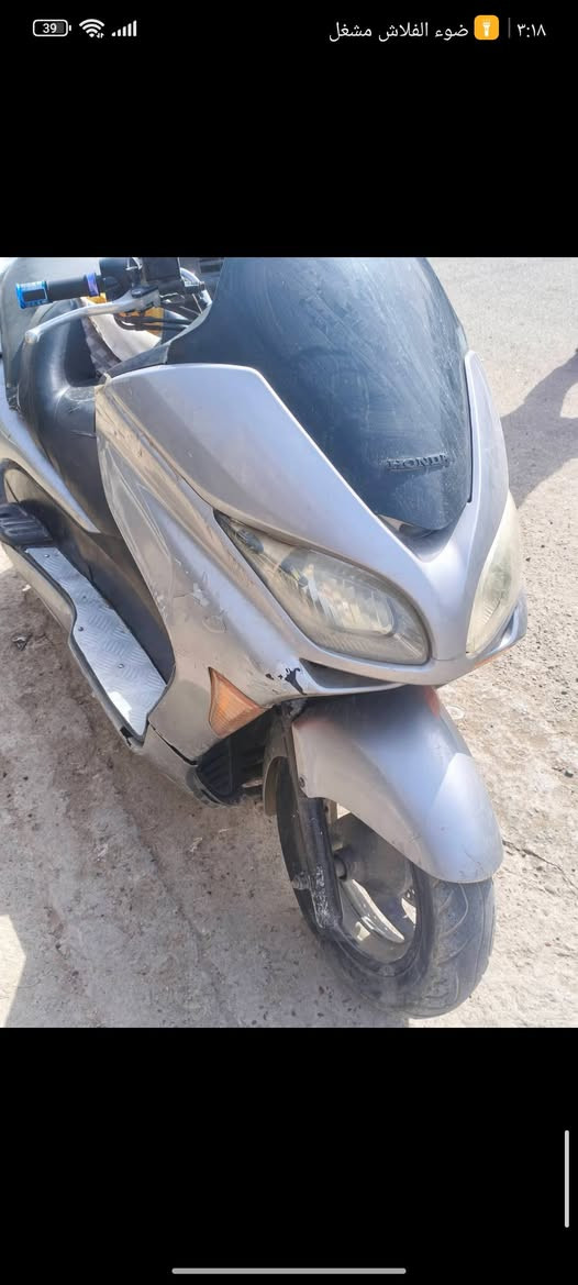 سلام عليكم 
دراجه Forza08 
دراجه طافيه
ابيع كوم حديد كوم حديد 
امراوس بدراجه شحن او بانزين 
الرقم 7750623872
