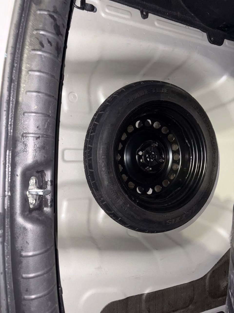 سلام عليكم 
كيا ريو للبيع  او مراوس مديل 2023 
مواصفات s المعروفه 
كروز سرعه 
شاشه ‏كبيرة الحجم
نضام يكو +سبورت 
كير ومكينه شرط بلادي
طخم تايه هزه وفحص جديد
بدون رقم تترقم شمالي 
 ضرر جاملغ + باب النفر بدون داخل بدون ايربك 
بجم كبس 
‏ماشيه ٥٨ الف 
السعر ١٢٣ وبيها مجال 
العنوان موصل 
رقم لهاتف ***********￼
