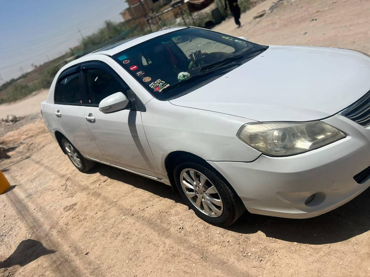 سلام عليكم سياره بي وأيدي للبيع سعر 63 وبيه مجال للاستفسار ***********
