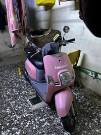 بولسي كابريته • محرك ما مفتوح • لايت زينون