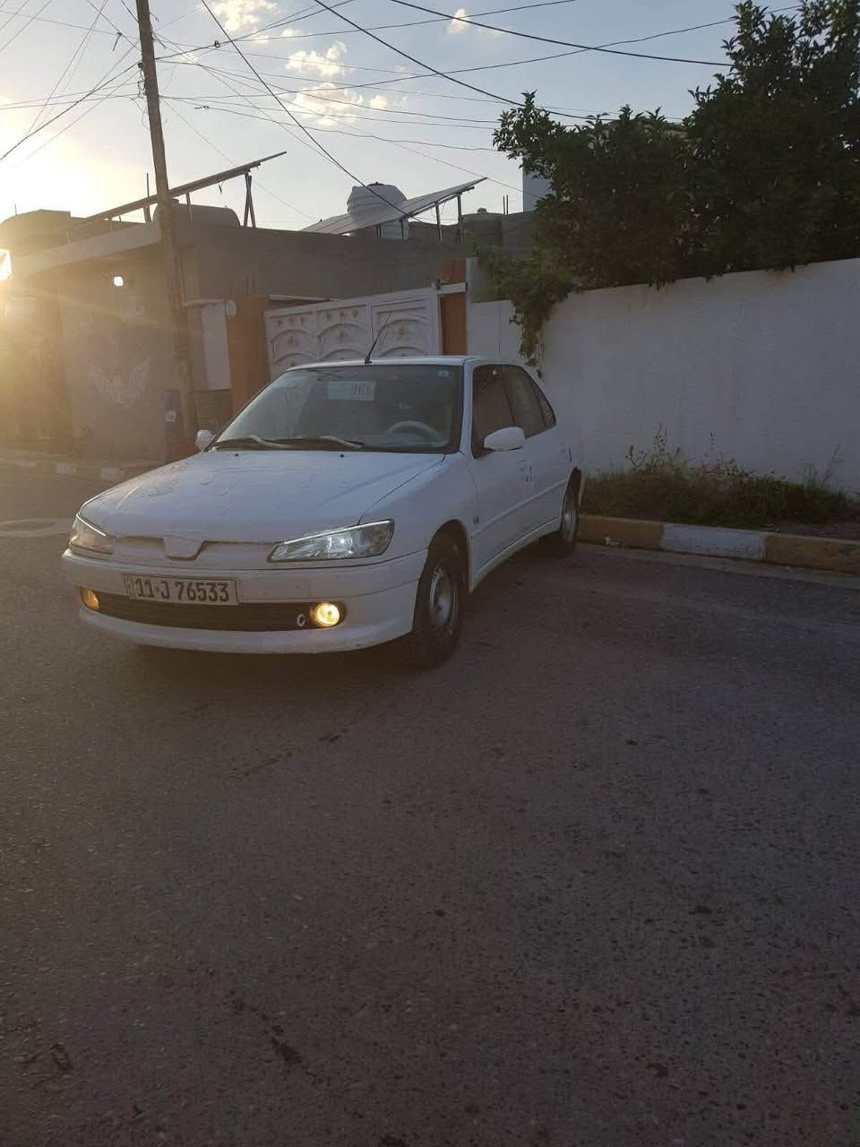 السلام عليكم ورحمة الله للبيع بيجو 306 رقم بغداد دولي شرط التحويل نضيفه صبغ فقط البونيد بدون ضربه شرط و الباقي كلين ولا شخط تايرات جديد محرك كير جديد كلها جديده السياره ايرباك سليم السياره مكفوله كفاله عامه عن الضربه و الصبغ و المعجون ماعدا البونيد 
السعر المطلوب 53  مكانها الشرقاط
رقم الهاتف ***********
