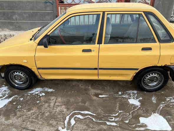 السلام عليك
للبيع سايبه موديل 2012
السياره جاهزه مكينه او كير جدد 
تدفئه تبريد شغال 
شواصي ما طاكات 
حداديه جديده 
تخم تاير جديد 
كهربائيات كله شغاله 
سنويه الا 2030 
رقم قادسيه انكليزي تحويل ثاني يوم 
سعر 31$
مكان السياره القادسيه 
رقم ***********
