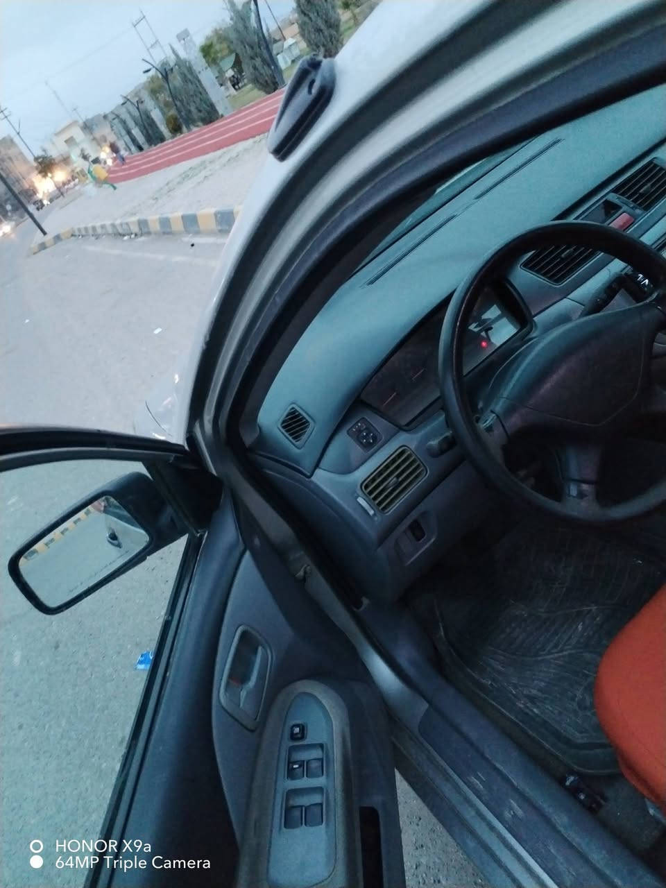 سلام عليكم البيع وبسعر مناسب 65 وبيه مجال  مسيبوشي 2005 كير وتماتيك بدون عيب محرك لا تبخير ولاتقيص صدر جديد تخم تاير جديد صبق بيها بنيد مرشوش بدون دواخل وقطعتين اني رشيتن أثر جلح رقم نينوى مميز  دولي هزه جديده القايت 27 سنوية القايت 30 تبريد شقال تدفيه شقاله سياره وضع شركة الكهربيات كله شقاله جوم كهربائي ربعتهن محرك 16 المرقوب سياره ماتحتاج مصرف مكان تكريت الديوم السعر 65 وبيه مجال رقم تلفون ***********
