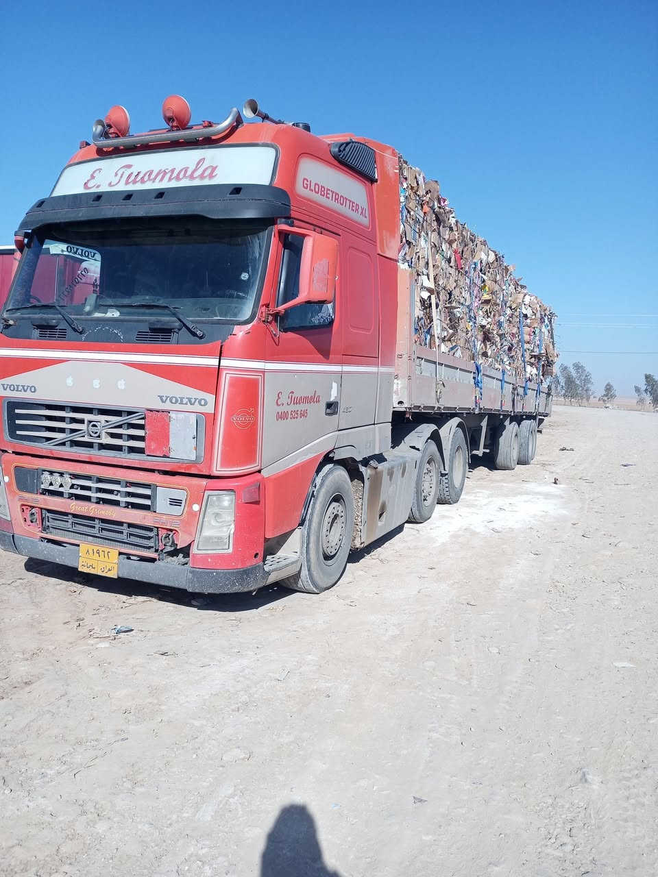 سياره فالفو 2003اتماتيك مربوطه عربانه 3دناكير تك تاير نص جناب المكان ديالى خان بني ***********
