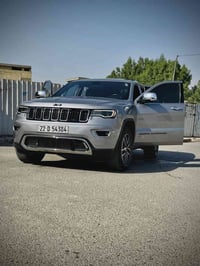 جراند شيروكي لاريدو • ٢٠١٧ • رقم اربيل