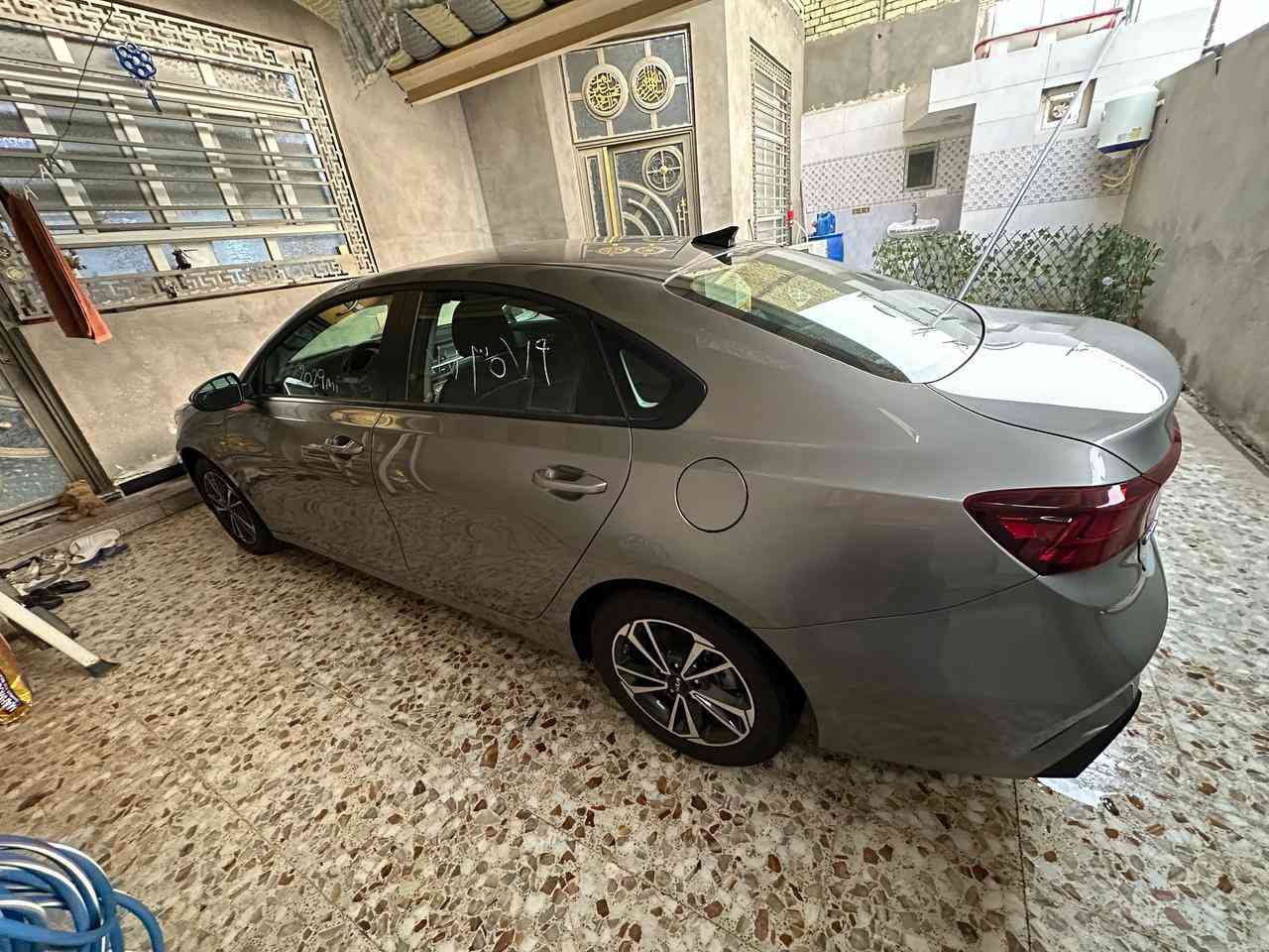 🚗 للبيع: كيا فورتي 2024 وارد أمريكي
- الموديل: 2024
- الحالة: جديدة
- المسافة المقطوعة:١٣الف ميل

- الموقع: [الكوت]
- المواصفات: [Lx 2.0دوش ]

لمزيد من المعلومات للاتصال، ***********أو مراسلة مباشرة.
