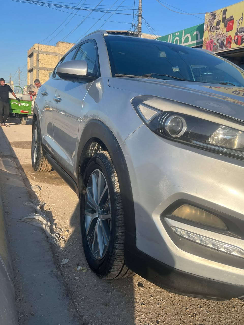 سلام عليكم
للبيع توكسان 19 امريكي رقم بغداد دولي بسمي جديده حيل حادثه بنيد فقط الباقي ليبل واحد وجاهزه من كلشي وجديده ومكانه كربلاء المقدسه السعر 155$ هاتف *********** او ***********
