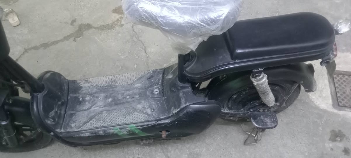 للبيع
ماطور شحن السعر 150وبي مجال لتواصل خاص


**إذا كنت صاحب هذا الإعلان وتريد حذفه لأي سبب، رجاءا أرسل رسالة إلى الدعم الفني**